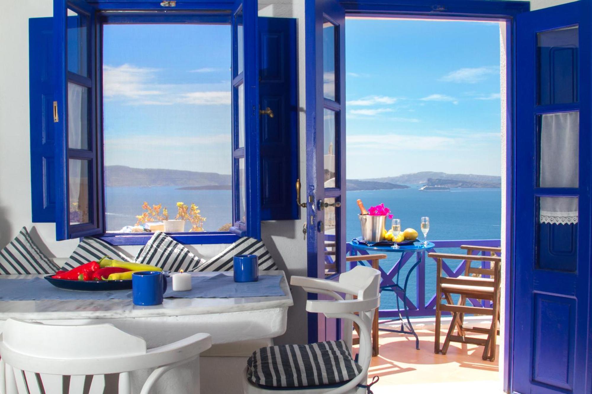 Ifestio Villas Oia 객실 사진