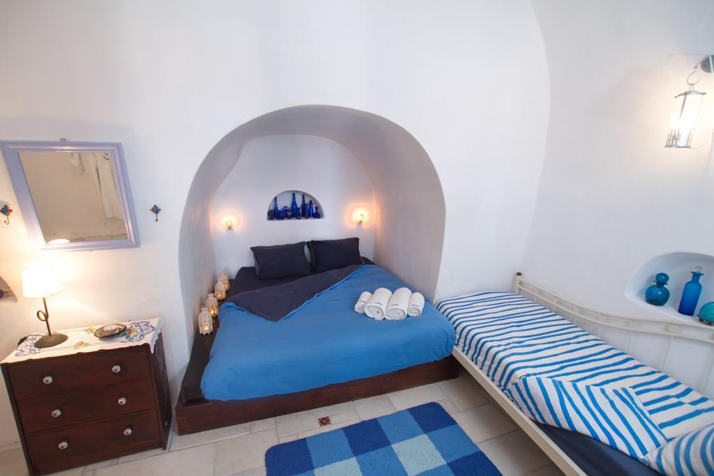 Ifestio Villas Oia 외부 사진